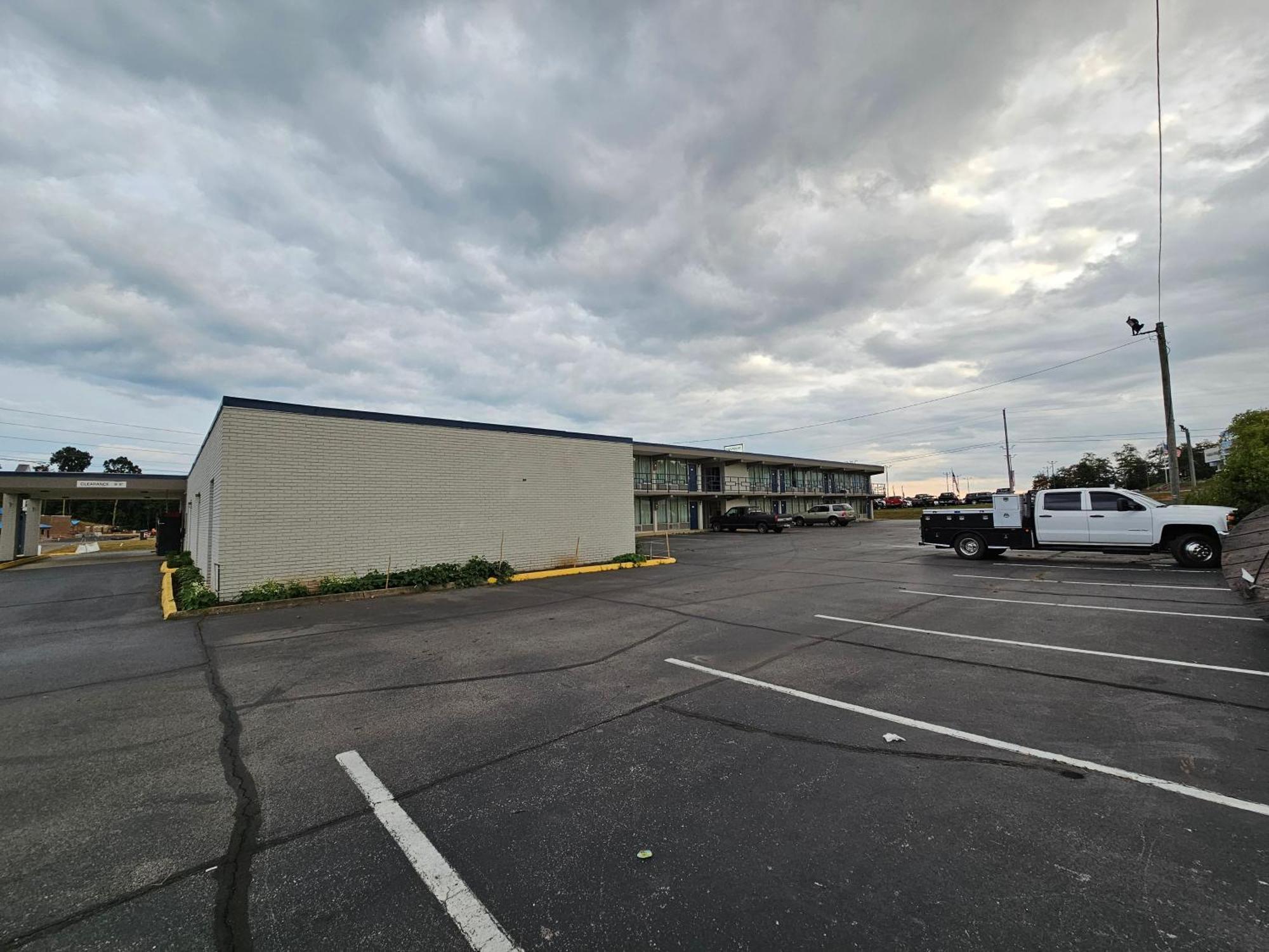 Relax Inn By Oyo Greeneville Near Hwy Us-321 Esterno foto
